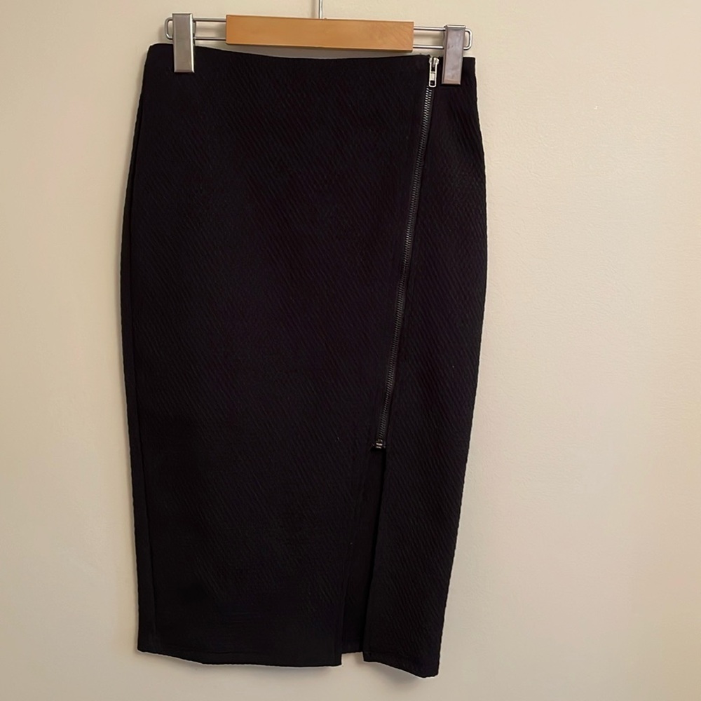 Lucy Paris Black Zipper Pencil Skirt
